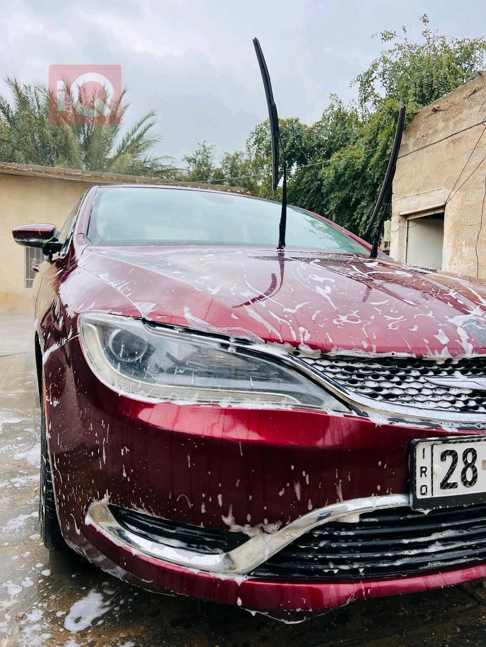 Chrysler 200